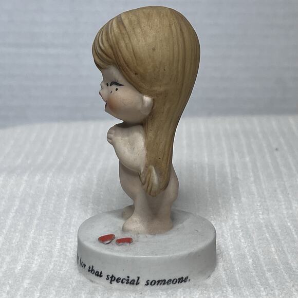 VTG 1972 Kim Figurine Love is That Special Feeling For That Special Someone - Picture 2 of 6